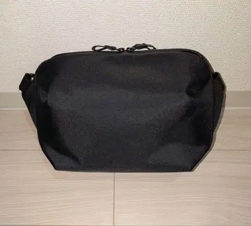 제피리온 어반 슬링 ALL 폴리에스테르 숄더백