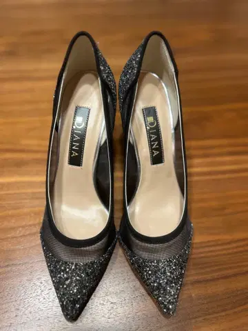 DIANA 글리터 하이힐 블랙