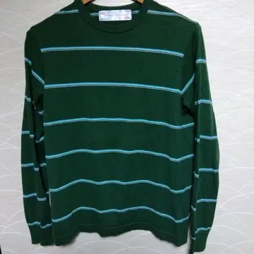 NECESSARY or UNNECESSARY 그린 긴팔 보더