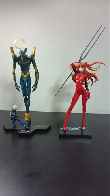 에반게리온 피규어 3점