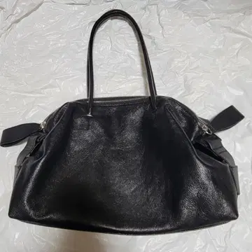 이아파피요네 롱 핸들 보스턴 백 블랙