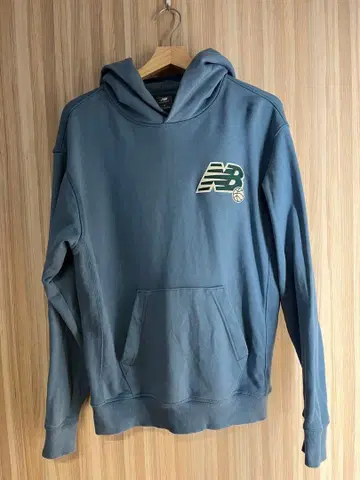 뉴발란스 농구 후드티 M 사이즈
