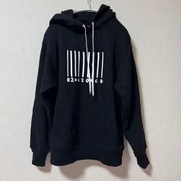 TWICE 모모 후드티 WORLD TOUR III IN JAPAN