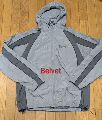 초레어 Belvet 후드 부착 윈드 브레이커 L