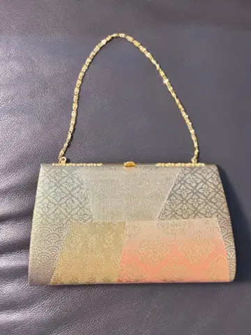 패치워크 디자인 클러치백