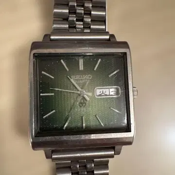 레어템! SEIKO 쿼츠 스테인리스 스틸 시계