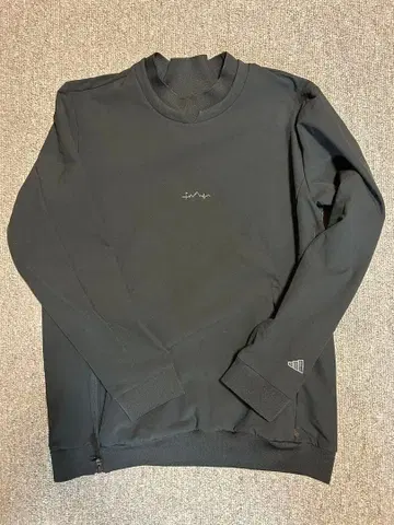 아디다스 골프 풀오버 타입 트레이닝복 겨울