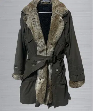 퍼 달린 밀리터리 모즈 코트