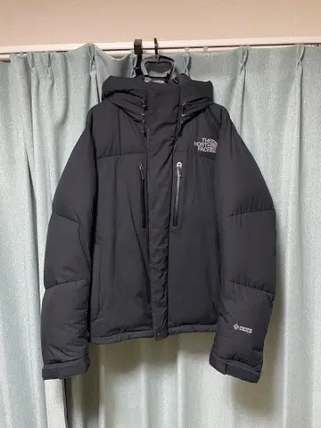 THE NORTH FACE 블랙 다운 자켓