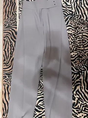 베이지 하이웨스트 팬츠