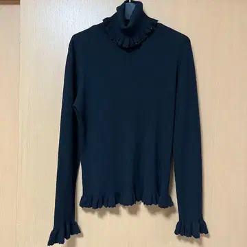 [레리안] 새상품급 터틀 니트탑 9호 블랙 니트 긴팔