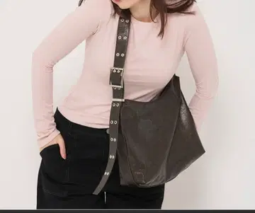 더블 버클 백 TINA: JOJUN 다크 브라운