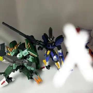 골판지 전기 3체