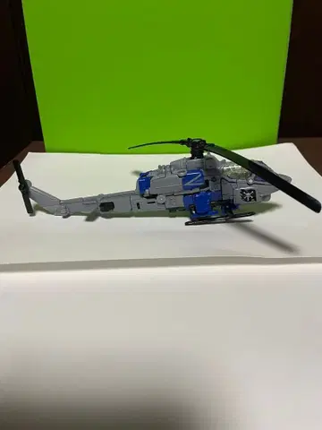 트랜스포머 스튜디오 시리즈 SS28 드롭킥