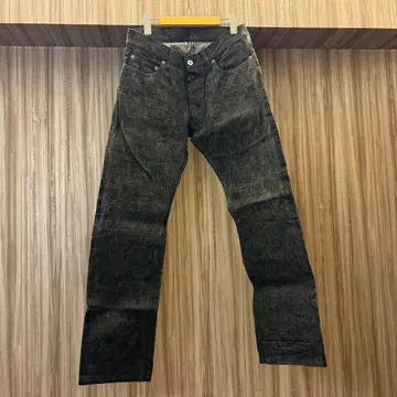 ideal 스트레이트 데님 버튼 플라이