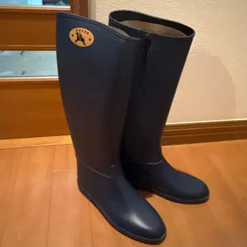 DAFINA 네이비 지퍼 달린 장화 40