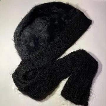 [ 미사용 새상품 ] Delphine 모헤어 니트 모자 리본 포함 블랙