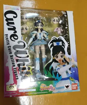 S.H. 피규아츠 큐어 화이트