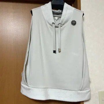 슈퍼 뷰티 베스트 새상품급! 44 사이즈