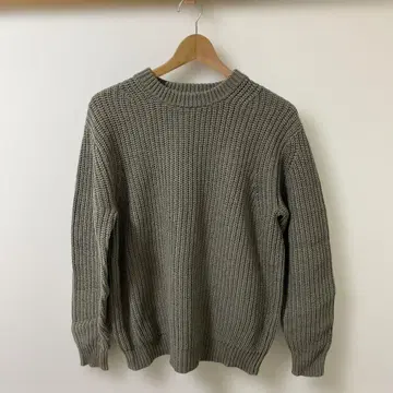 새상품급 유나이티드 애로우즈 코튼 케이블 니트 스웨터 L 사이즈