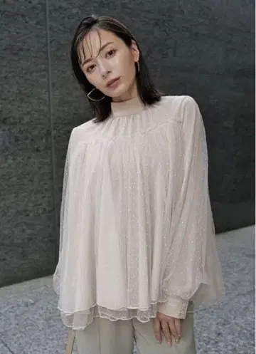 anuans 도트 튤 볼륨 블라우스