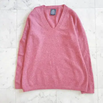 AVOCA 아보카 [ 메리노 실크 ] 뉴질랜드제 V넥 니트 핑크