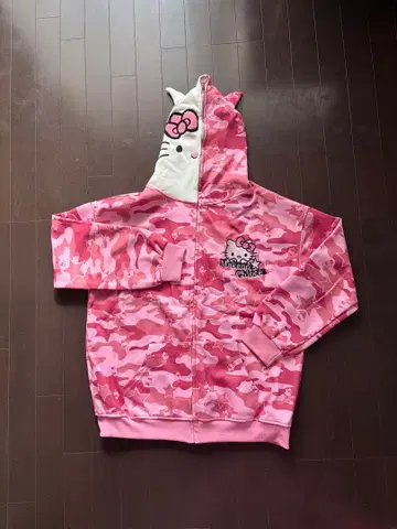 헬로키티 핑크 카모플라쥬 후드티