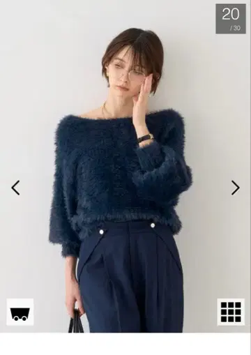 Rouge vil la cle 네이비 오프숄더 스웨터