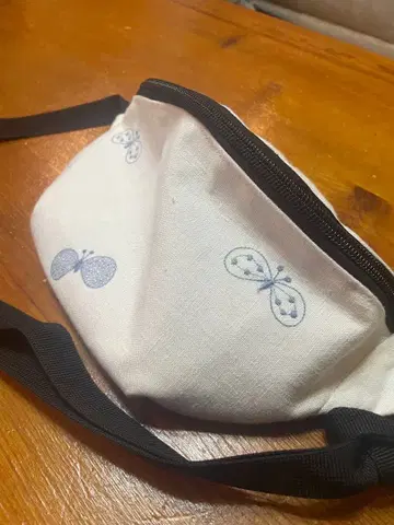 미나 페르호넨 choucho 웨스트 파우치