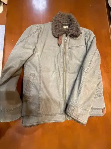 Smith's 그레이 점퍼 퍼 포함