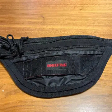 BRIEFING 바디백 블랙