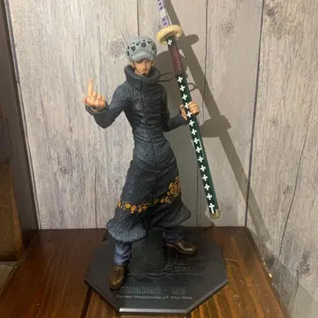 POP 트리팔가 로우 피규어