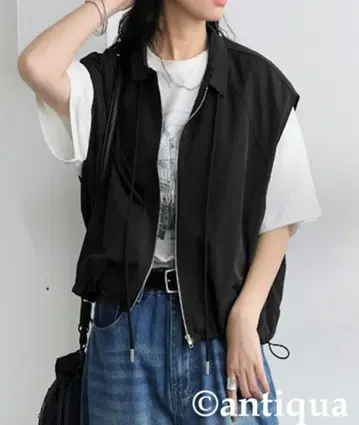 새상품급! antiqua 지퍼 베스트