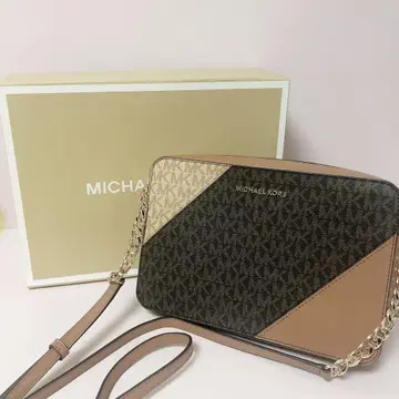 새상품 마이클코어스 숄더백