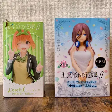 5등분의 신부 피규어 나카노 미쿠 나카노 네잎