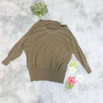 [Spick & Span] 니트 스웨터 긴팔 카키 베이지 (F)