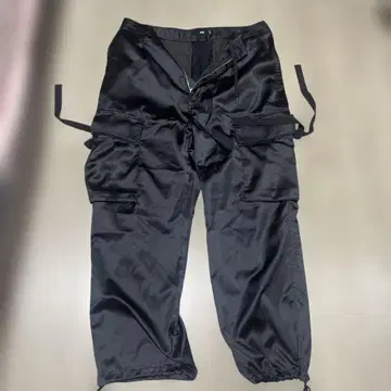 HARE 블랙 새틴 카고 팬츠 M
