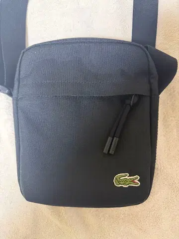 Lacoste 블랙 숄더백