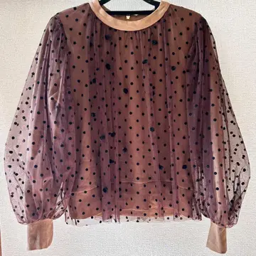 MUVEIL 뮤베일 튤 맨투맨 브라운