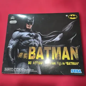 DC ACT/CUT Premium Figure BATMAN