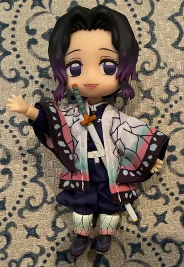 넨도로이드돌 귀멸의 칼날 코쵸우 시노부 피규어