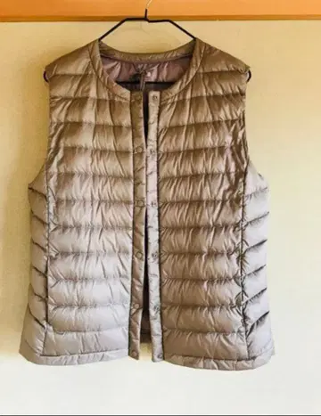 유니클로 그레이 베이지 다운 M