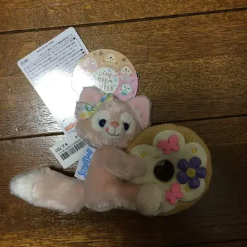 리나벨 더피&프렌즈 필드 위드 조이! 인형 배지