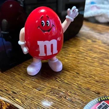 M&M's 레드 캐릭터 소품함