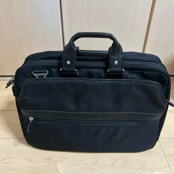 TAKEO KIKUCHI 블랙 나일론 비즈니스 백