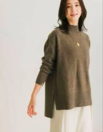 YAK100 하이넥 튜닉 니트