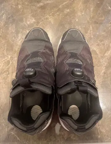 리복 스니커즈 블랙