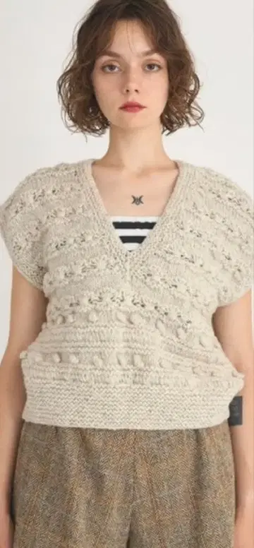 크링클 크링클 크링클 핸드니트 니트 베스트