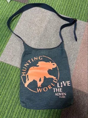 HUNTING WORLD 숄더백 다크 그레이