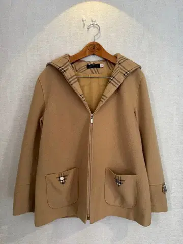 유-리 후드 부착 베이지 더플 코트